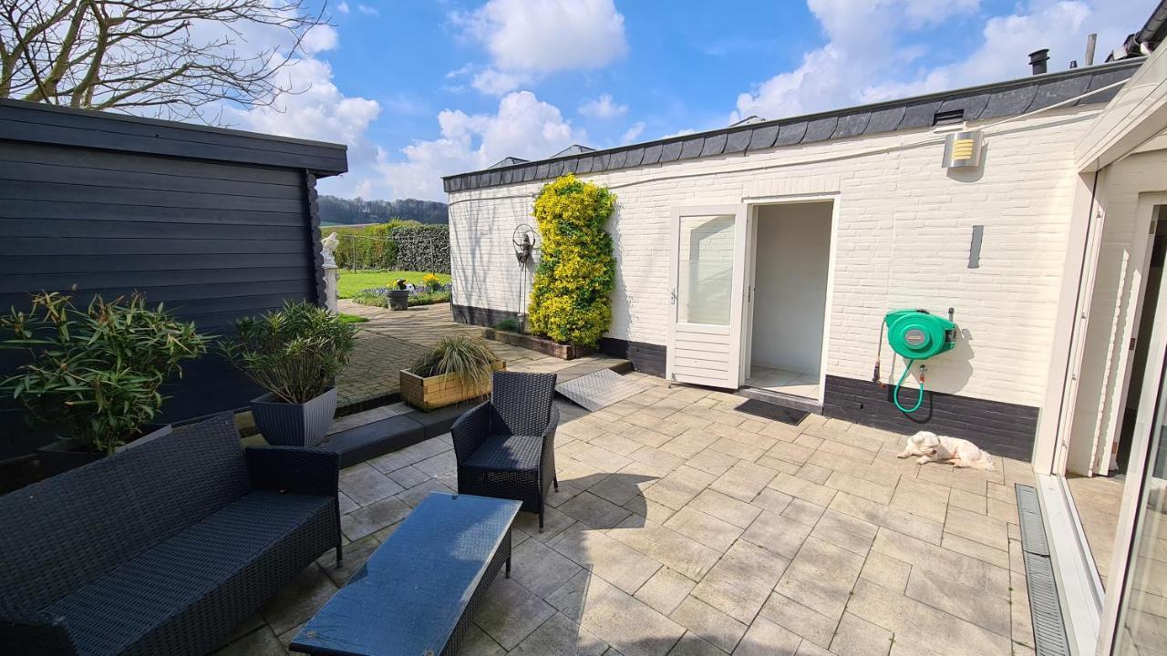 Roos Guesthouse Holiday Appartements Valkenburg aan de Geul Eksteriør billede